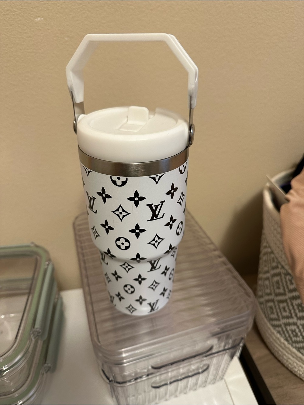 Stanley White Tumbler with Pink Heart Motif and Hello Kitty Accent - Picture 2 of 3